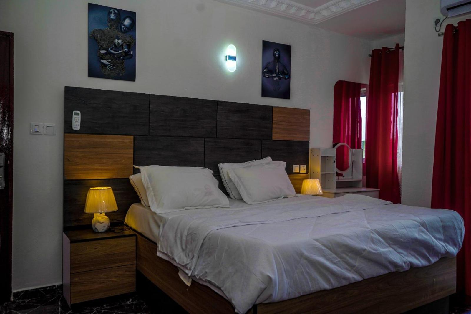 Prince Home Douala Exterior photo
